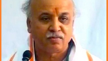 http://hinduexistence.org/2014/12/27/strong-hindu-sentiments-encourage-re-conversion-home-coming-is-not-conversion-dr-pravin-togadia/